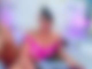 QUEENASS's Live Sex Cam Show