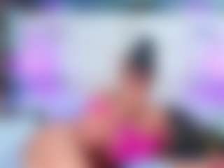 QUEENASS's Live Sex Cam Show