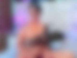 QUEENASS's Live Sex Cam Show