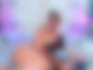 QUEENASS's Live Sex Cam Show