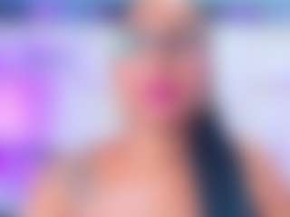 QUEENASS's Live Sex Cam Show