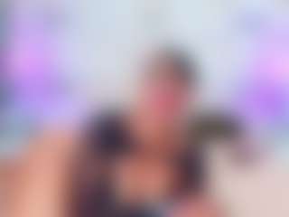 QUEENASS's Live Sex Cam Show