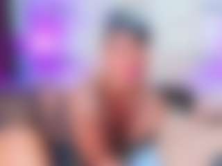 QUEENASS's Live Sex Cam Show