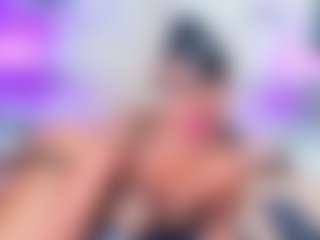QUEENASS's Live Sex Cam Show