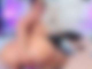 QUEENASS's Live Sex Cam Show