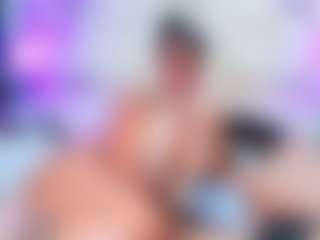 QUEENASS's Live Sex Cam Show