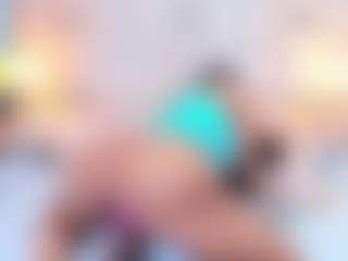 Live cam show with QUEENASS - Ebony Middle Aged on Gym Cam Girls