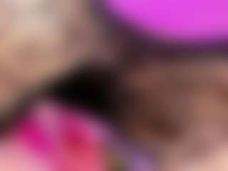 Ana-Paulet's Live Sex Cam Show