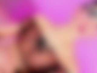 Ana-Paulet's Live Sex Cam Show