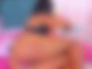 Live cam show with Daniela-Keller - Average on livesuperchat.net