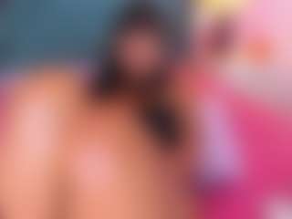 Live cam show with Daniela-Keller - Brown Eyes on LiveSexCams6