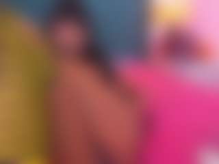 Live cam show with Daniela-Keller - Black Hair on Camsoda