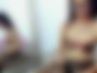 Live cam show with Olivia-Stevens - Petite on Camsoda