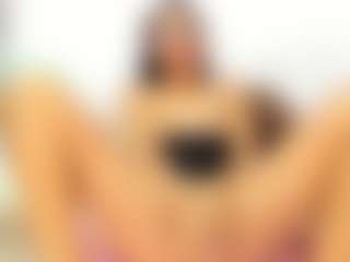 Live cam show with Olivia-Stevens - Role Play on Milfs Live