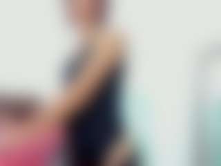 Live cam show with Olivia-Stevens - Fucking on StripNow