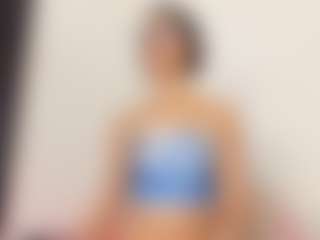 Live cam show with Olivia-Stevens - Dirty Talk on madthumbs
