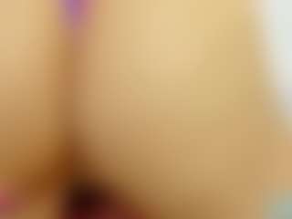 Live cam show with Olivia-Stevens - Colombia Latina on Camsoda | colombia