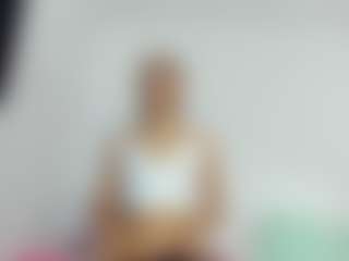 Live cam show with Olivia-Stevens - Fucking on Camsoda