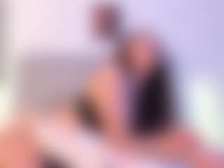 Live-sekscamshow van Danna Roberts