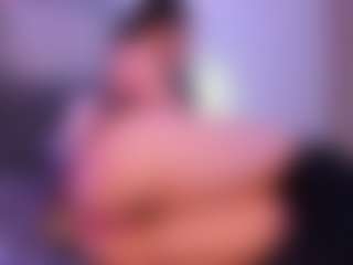 Live cam show with Danna Roberts - Public Brown Hair on CamSodaAdn