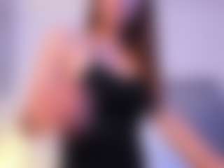 Live cam show with Danna Roberts - Striptease on sexylivex.com