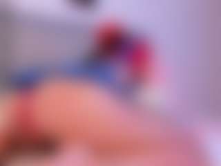 Live cam show with Danna Roberts - Brown Eyes on Taboo Cams XXX