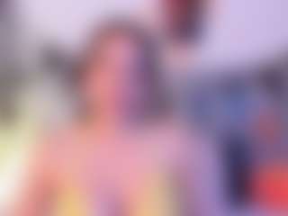Live cam show with Danna Roberts - Culo on Dolls Live