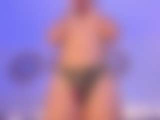 Emy Cross's Live Sex Cam Show
