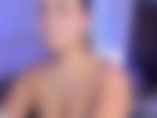 Live cam show with Fernanda-C - Eating Pussy on Soda Cam
