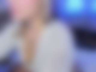 Live cam show with Fernanda-C - Striptease Teen (18+) on livesuperchat.net