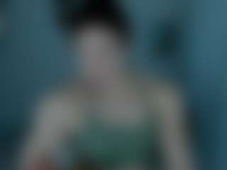 Live cam show with LiisaRay - Muscular on Camsoda