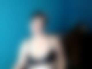 Live cam show with Sunny-Rayz - Asshole Red Hair on livesuperchat.net
