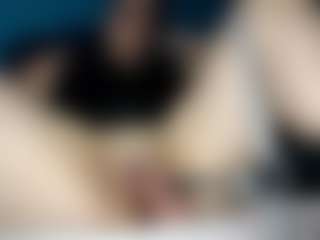 Live cam show with Sunny-Rayz - Mature on xxxlivecams.org