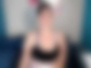 Live cam show with Sunny-Rayz - Hairy Pussy Red Hair on CamSextacy