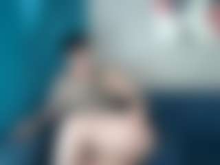 Live cam show with Sunny-Rayz - Role Play MILF on x69.live