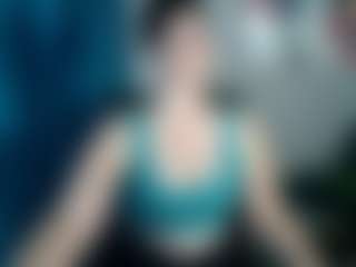 Live cam show with Sunny-Rayz - Thick on TastyBlacksLive