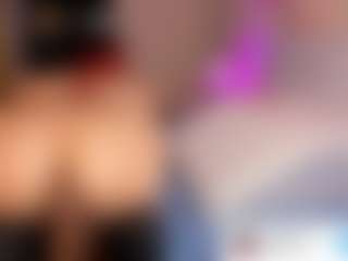 charolbruce's Live Sex Cam Show
