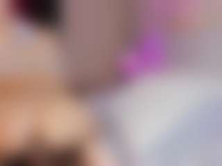 charolbruce's Live Sex Cam Show