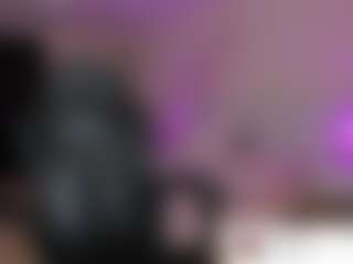 Live cam show with charolbruce - Orgasm on livesuperchat.net