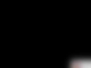 Live cam show with charolbruce - Tease on Lustler