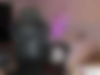 Live cam show with charolbruce - Mistress on https://playwithruby.com