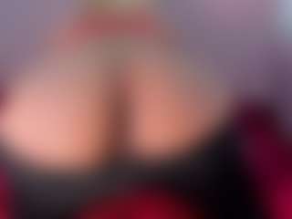 Live cam show with CataleyaBianchi - Sugarbaby on Latina Girls