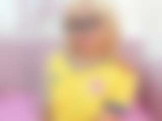 CataleyaBianchi's Live Sex Cam Show