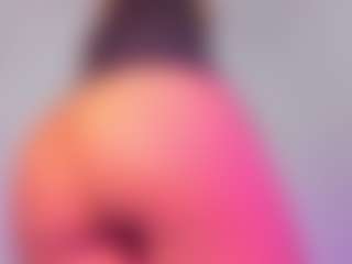 CataleyaBianchi's Live Sex Cam Show