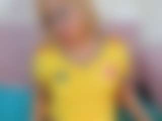 Live cam show with CataleyaBianchi - Playdildo on live18s.com