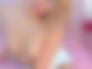 Live cam show with CataleyaBianchi - Barelylegal on Strip Flash - Live Sex Shows