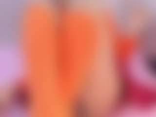 Live cam show with CataleyaBianchi - Shaved on livesuperchat.net