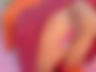 Live cam show with CataleyaBianchi - Oil on Cam Slut
