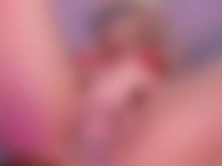 Live cam show with CataleyaBianchi - Fingerass on sexylive.show