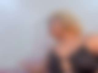 Live cam show with CataleyaBianchi - Cumslut on luckytryst.com